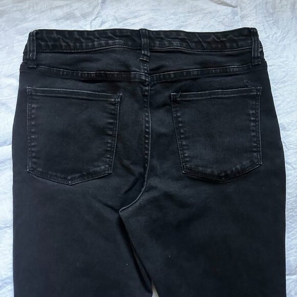 Universal Thread Black Mid-Rise Distressed Skinny Jeans Frayed Hem Size 8 / 29 R - Picture 12 of 13